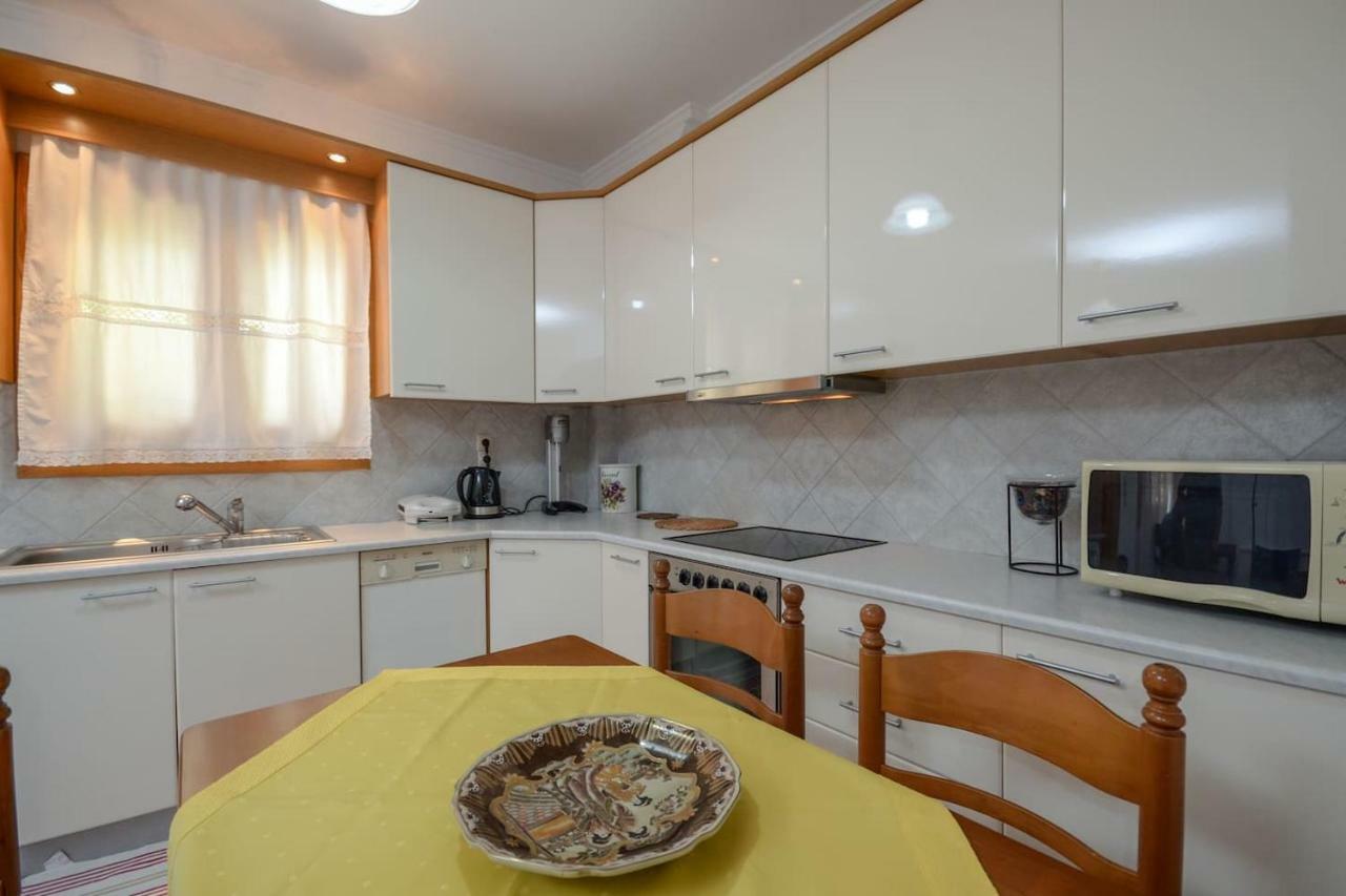Independent Agapitos Apart , 2Bdrm, Private Patio Naxos City Exterior photo